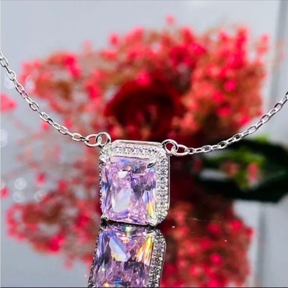 Square Pink pendant necklace in 925 silver
